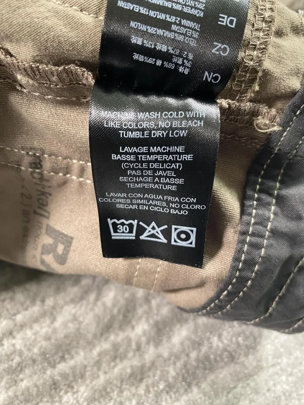 Kuhl Radikl Pants Mens 32x32 (fits 32x31) Brown Outdoor Hiking Stretch 7 Pocket